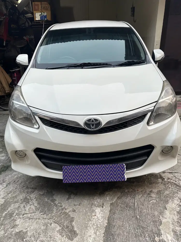 Dijual Toyota Avanza Veloz th. 2012