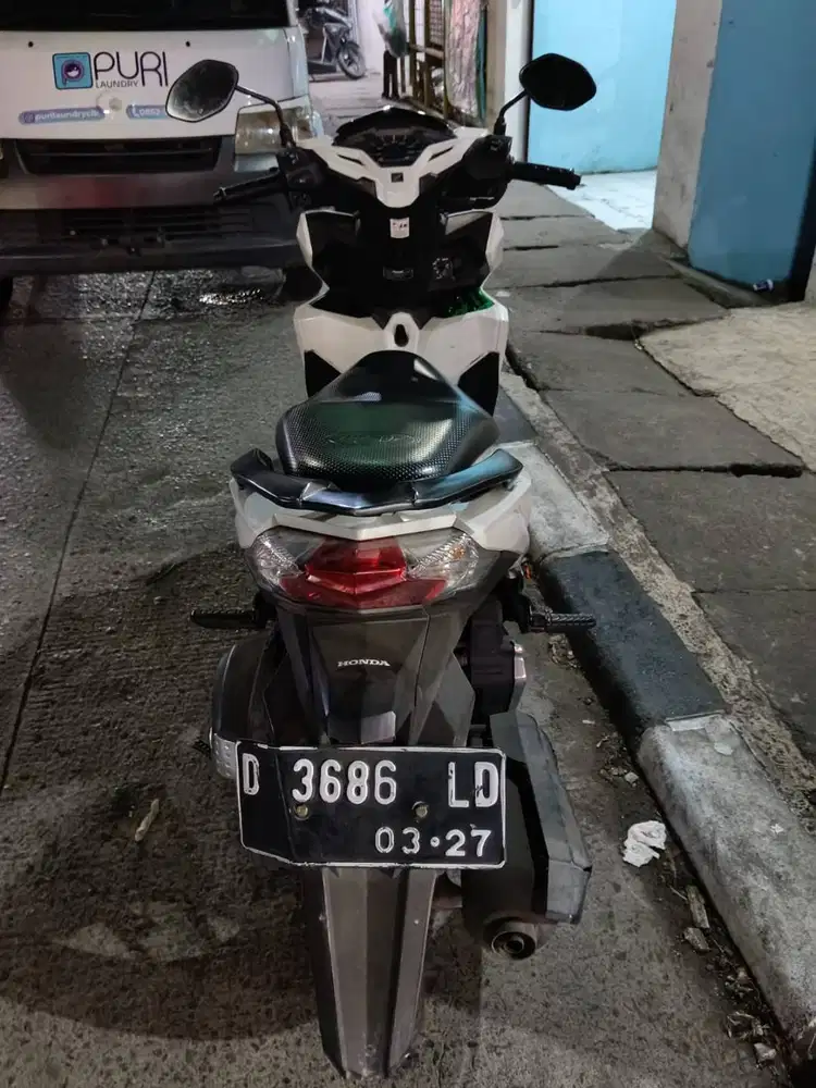 Vario 2017 warna putih