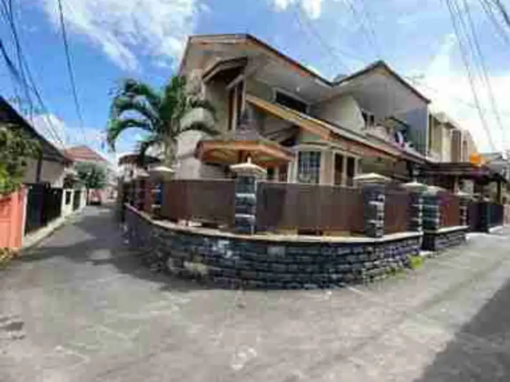 rumah hoek 6 kamar
Tebet asem baris