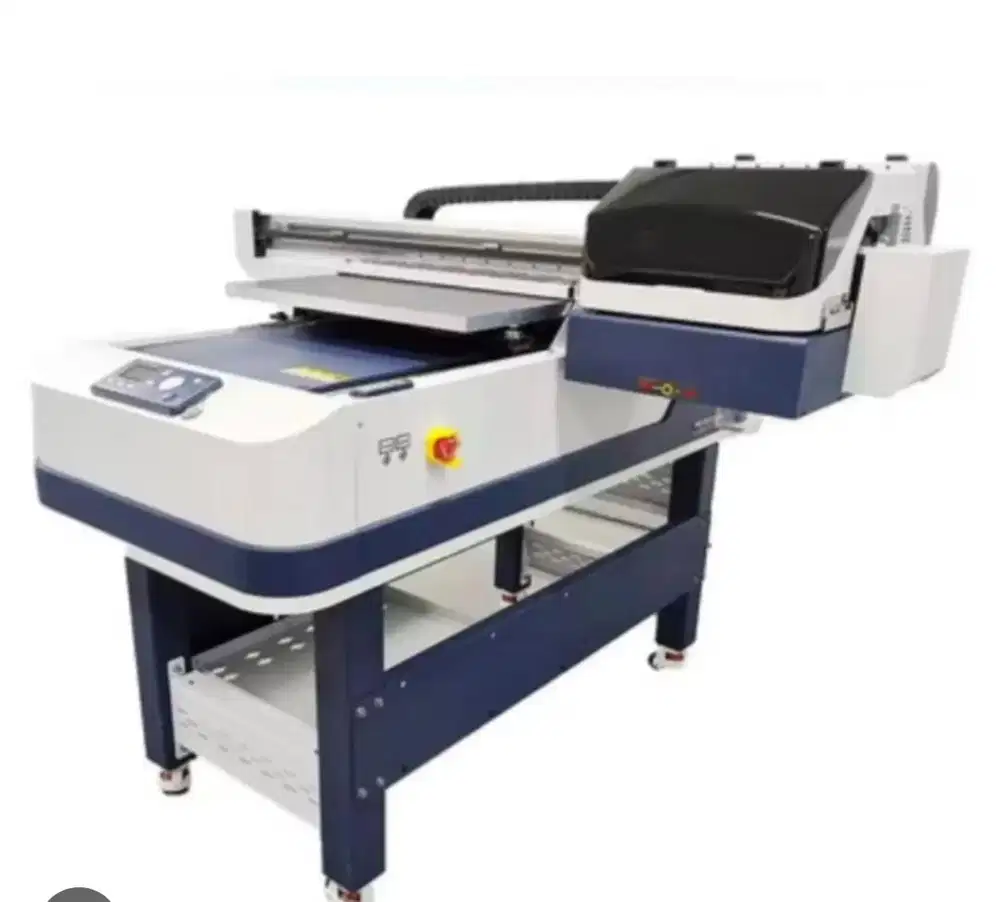Operator mesin UV Print dan Cutting