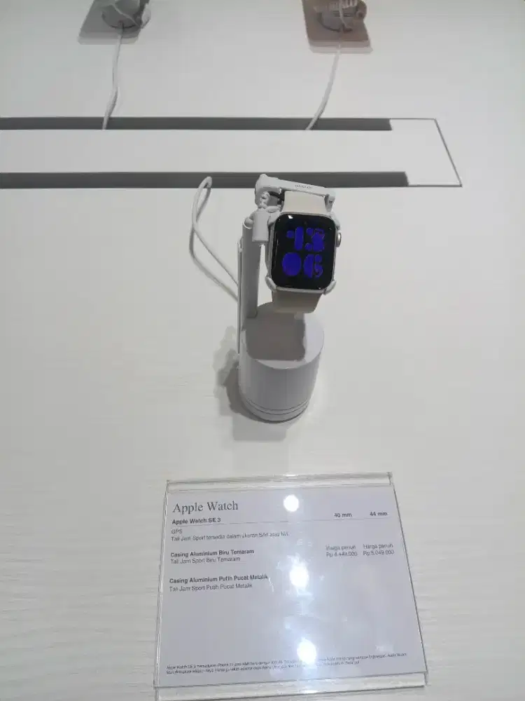 Apple Watch SE3 40mm Potongan 500k