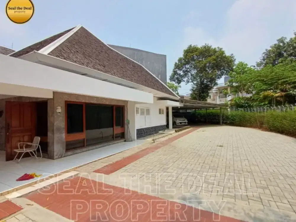 Disewakan Cepat Rumah bisa untuk Kantor di Area Kebayoran Baru/Senayan/Blok M Std642
