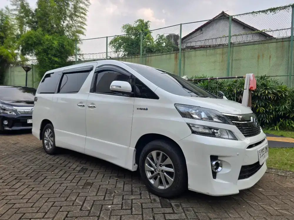 FOR SALE VELLFIRE Z 2.4 HYBRID 2012 EFOUR AWD