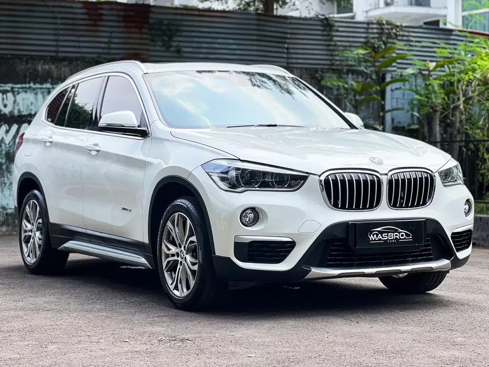 BMW X1 sDrive18i xLine 2017