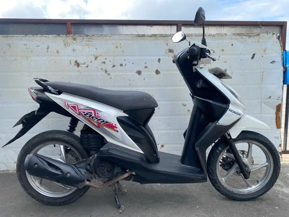 Honda Beat Karbu 2011 Putih