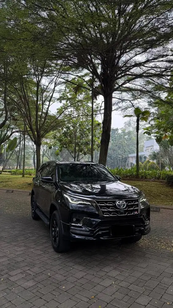 [CASH] TOYOTA FORTUNER GR 2.8 2023