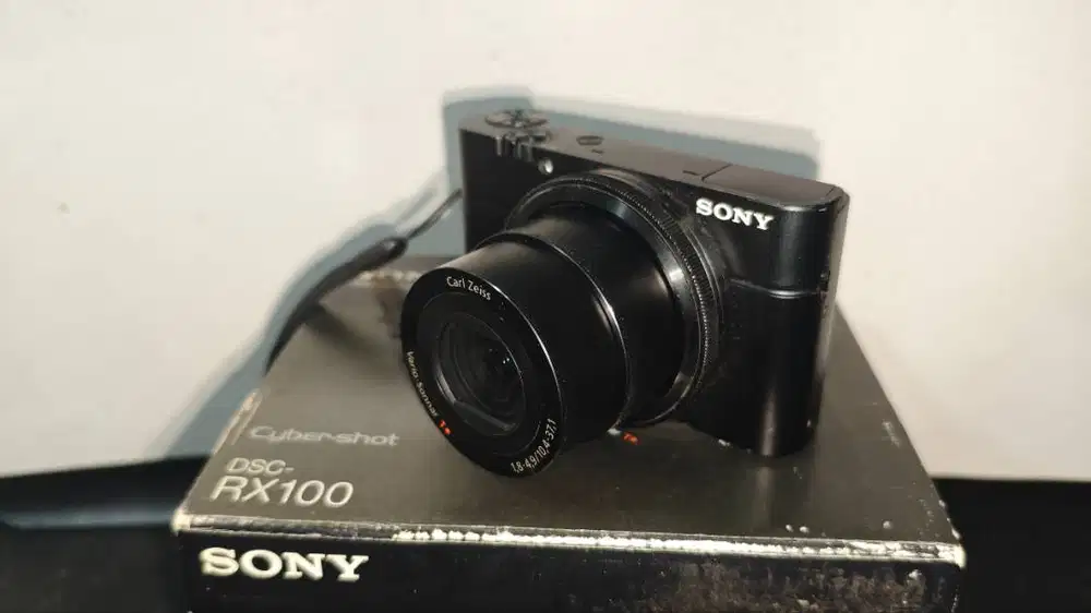 Sony RX100 Mk.1 pocket camera