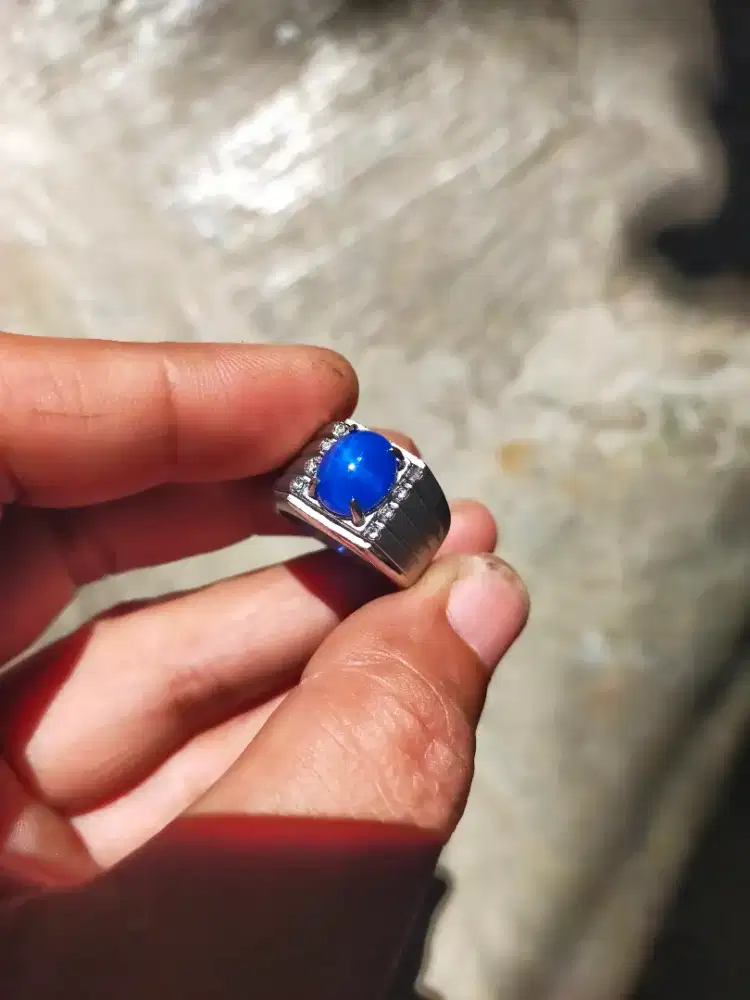 zamrud blue sapphire rubi