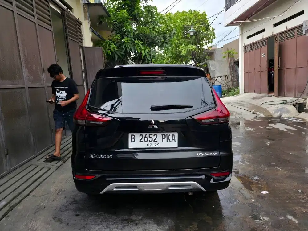 Mitsubishi Xpander Ultimate AT Matic Tahun 2019 Hitam , 2020