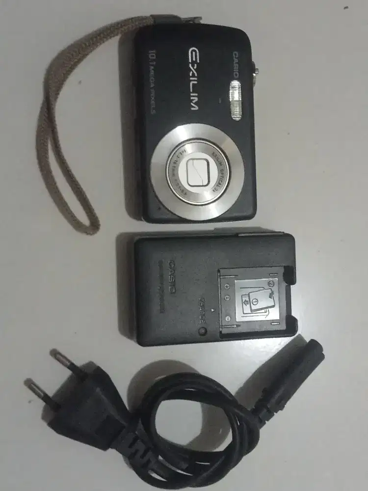 Camera pocket casio exilim ex-z33