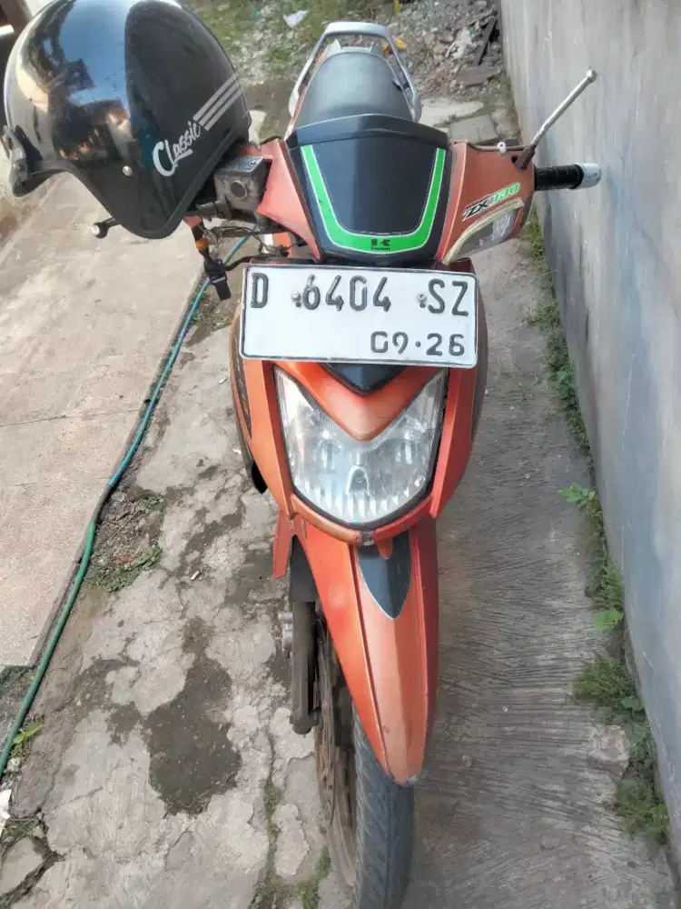 Zx 130 isi-komplit