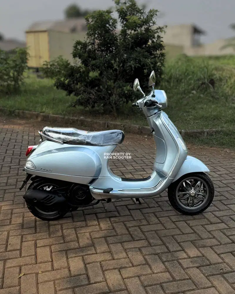 VESPA LX 125 iGET FACELIFT 2023 TERMURAH