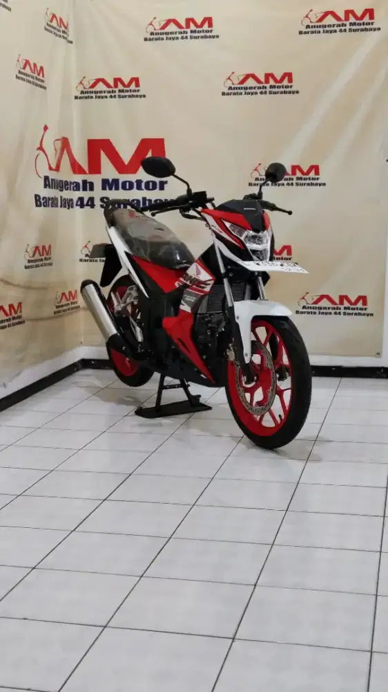Km 43 Honda Sonic 150R Tahun 2023 merah putih