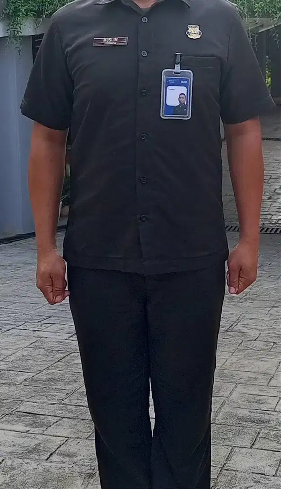 Seragam safari satpam