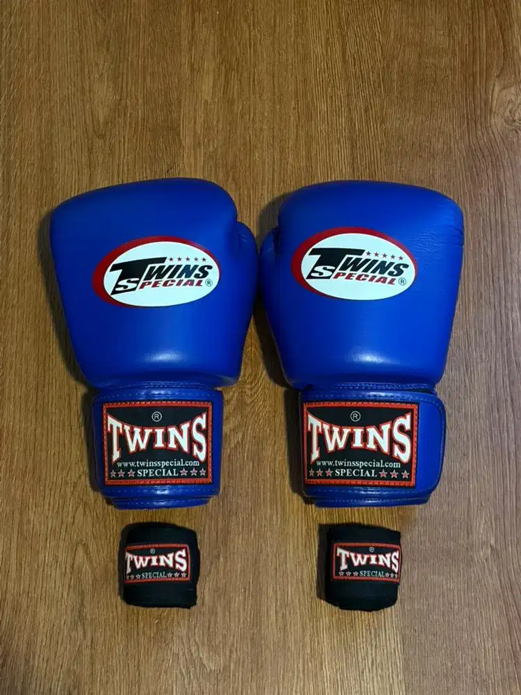 Gloves Boxing Muay Thai Twins Special 10oz
