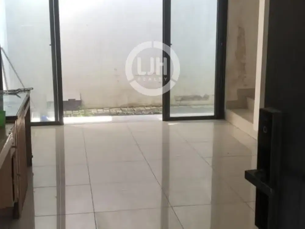 Rumah Disewakan di Cluster Wisteria Metland, Cakung, Jakarta Timur