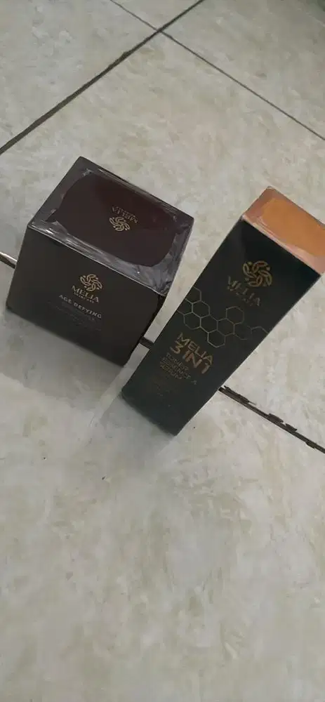 Skincare melia masih segel
