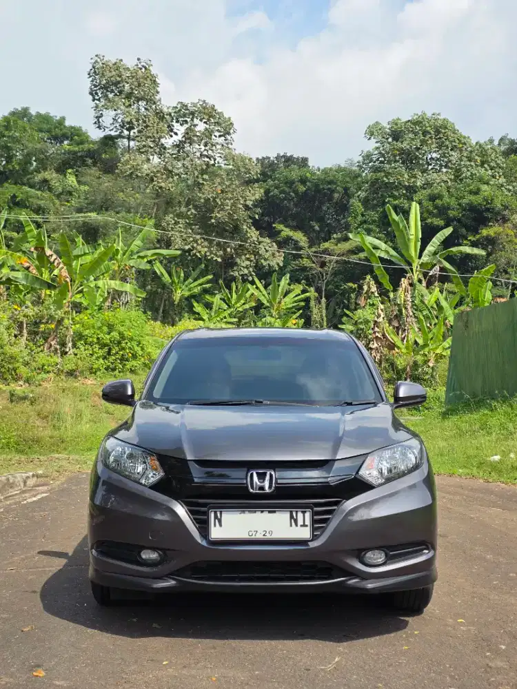 Honda HR-V E CVT 2015 Abu Metalik