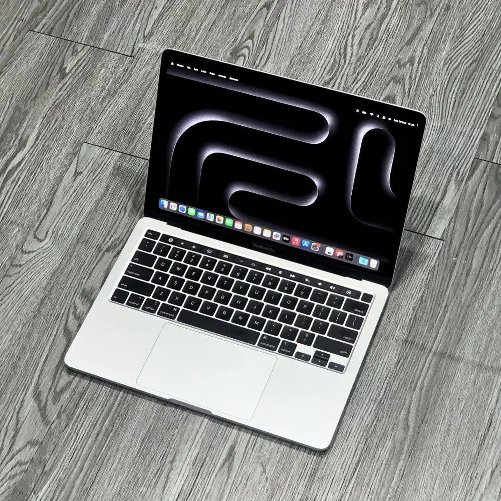 MACBOOK PRO 2020 8GB/512GB silver