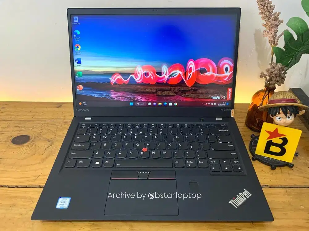 Laptop Bisnis Bandel Lenovo Thinkpad X1 Carbon Core i7 RAM 16/256 FHD