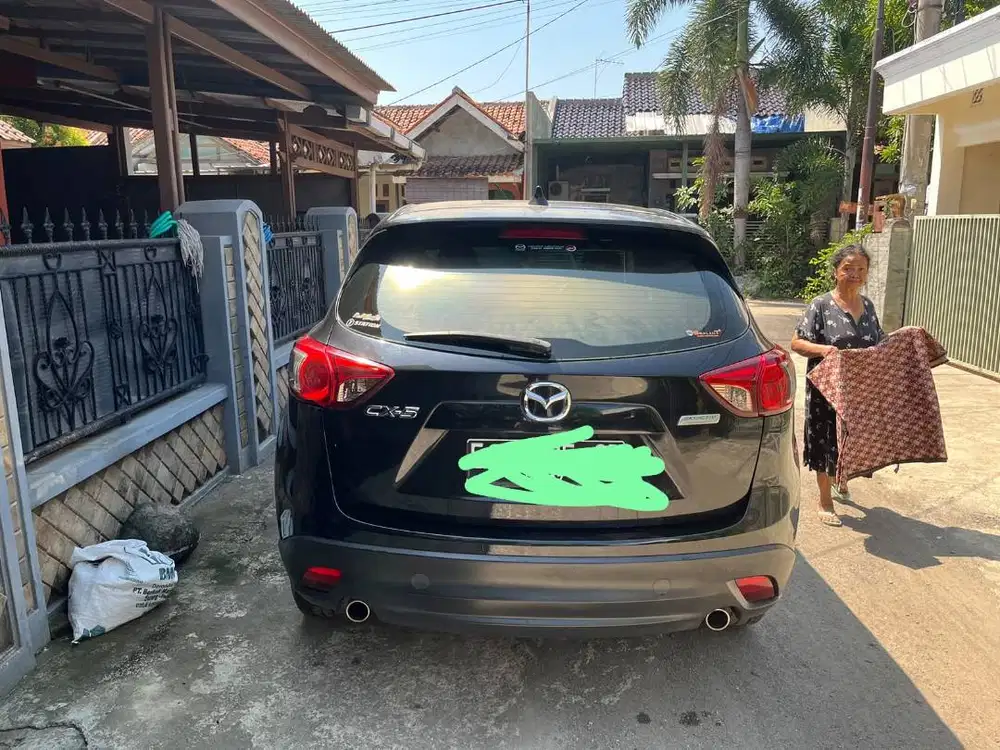 Dijua Cepatl Mazda CX 5 tahun 2012 pemakain 2013...