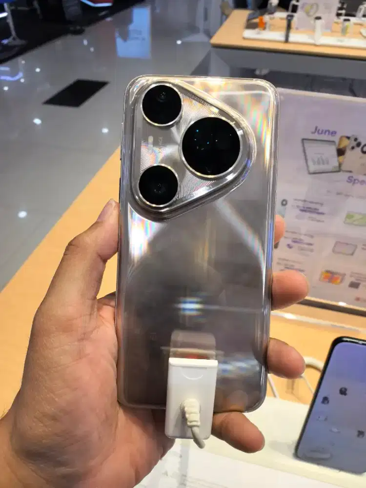 HUAWEI PURA 80 ULTRA GARANSI RESMI