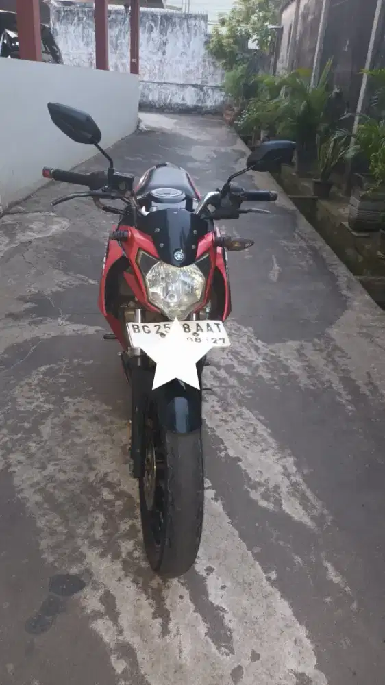 Vixion 2015 Merah Merona