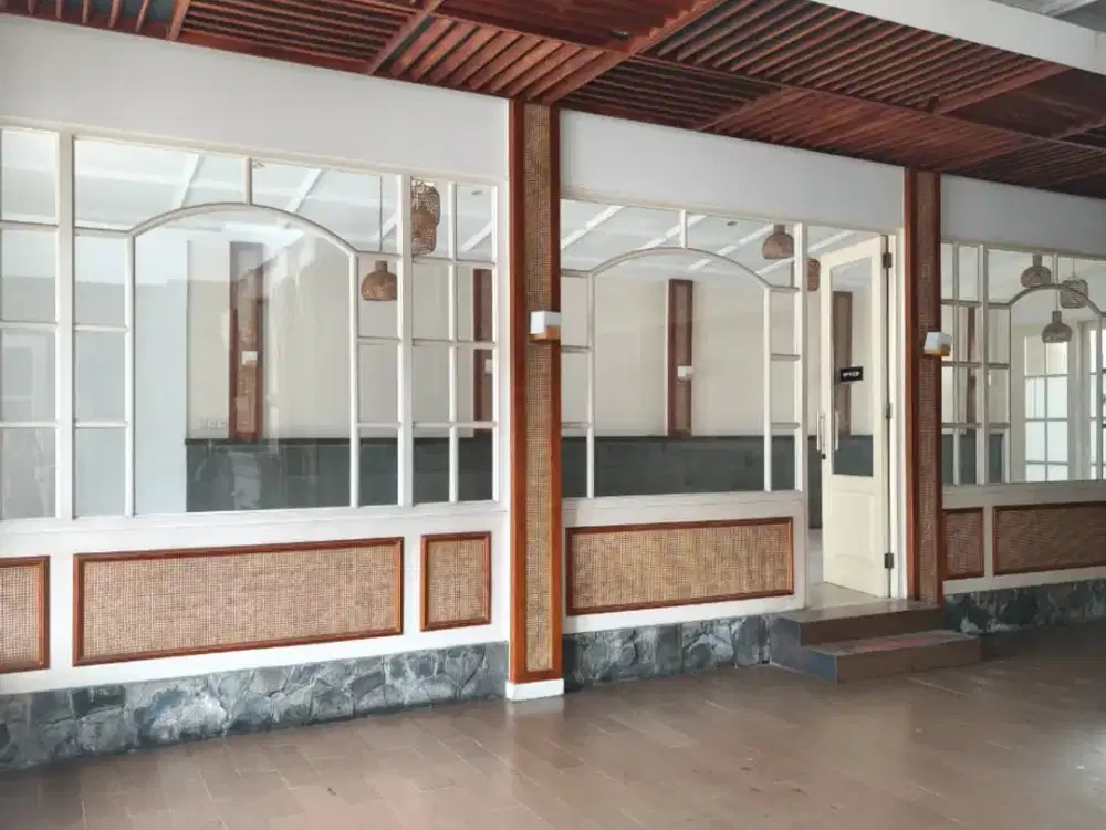 Dijual Gedung Ex Resto di Pesanggrahan Puri, Lt.462m2, Sudah SHM