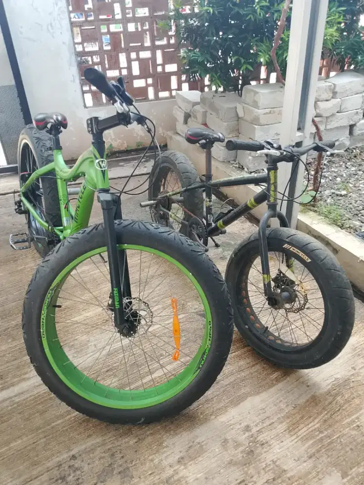 SEPEDA PANTAI FATMAN 2 UNIT