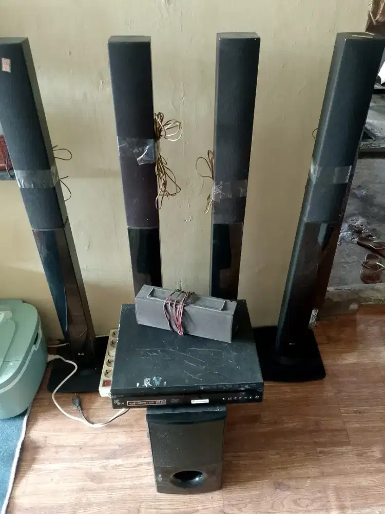 Home theater LG LHD657