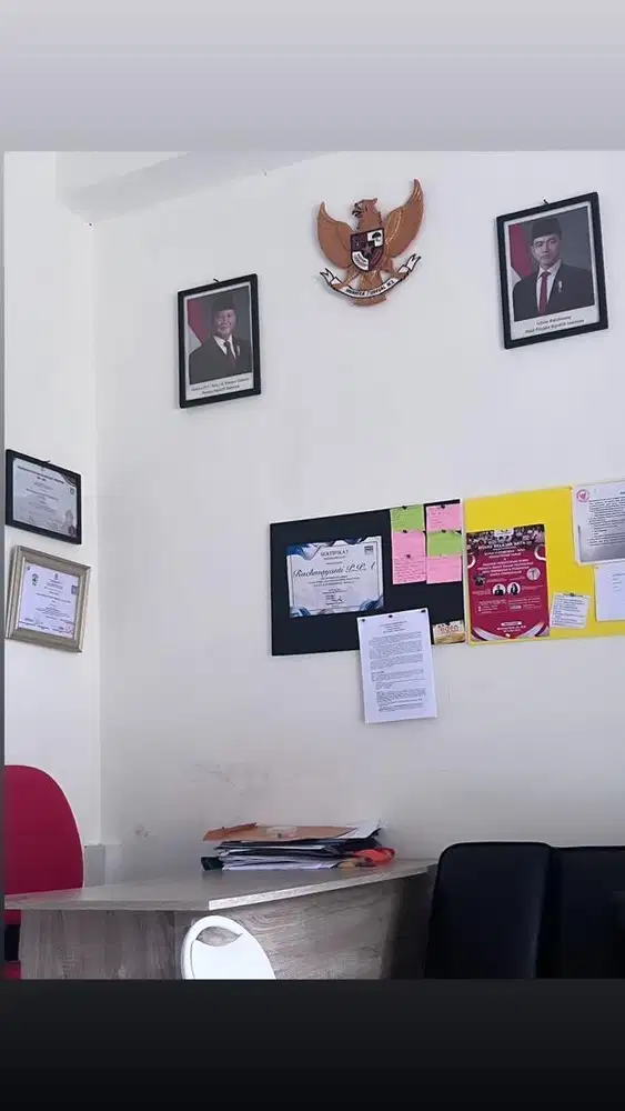Lowongan kerja pialang/broker/makelar