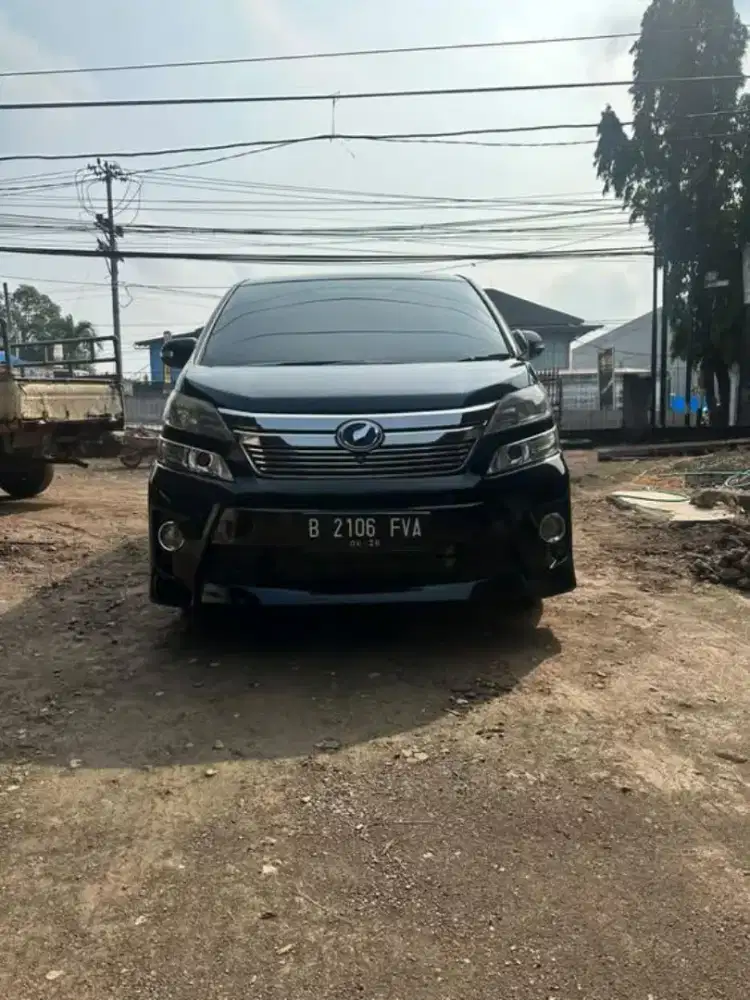 Toyota Vellfire Z 2012