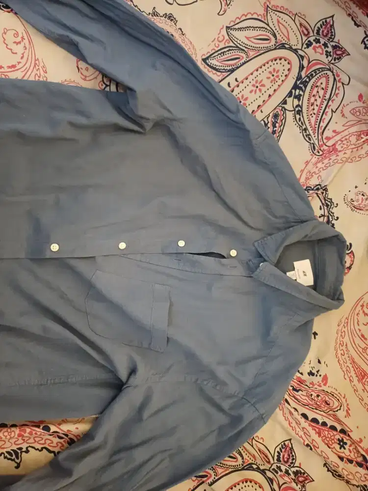 (ORI/REAL) H&M Regular Fit ukuran L, Lengan Panjang, Biru Muda