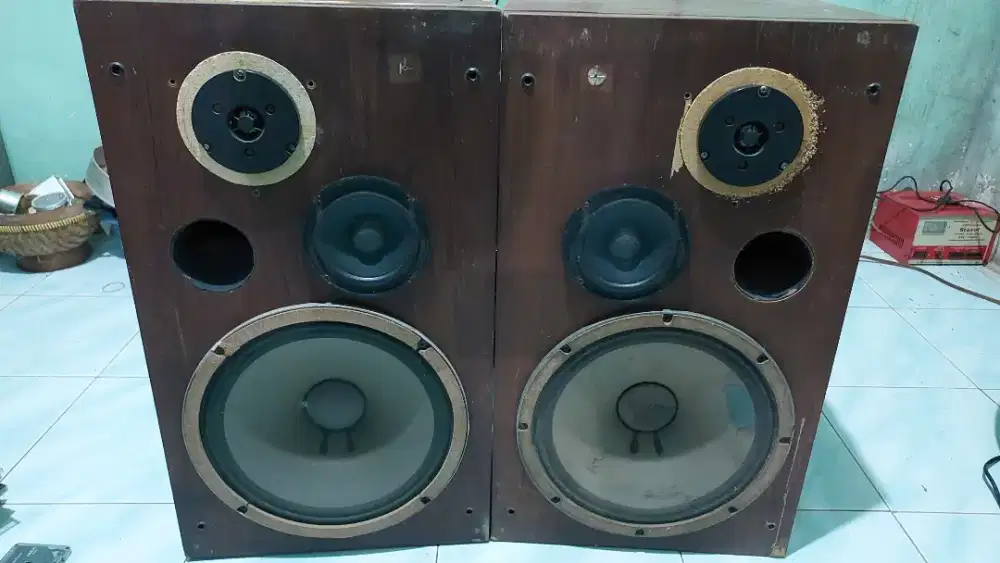 SPEAKER YAMAHA box bekas JBL 120ti