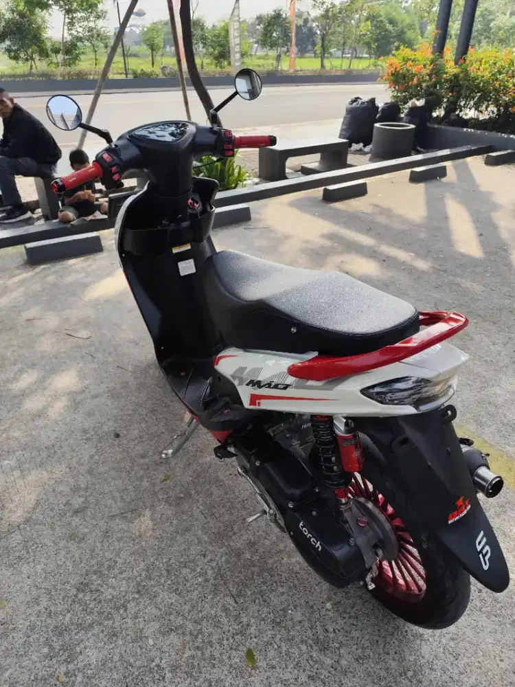 VARIO 150 LED NEW
