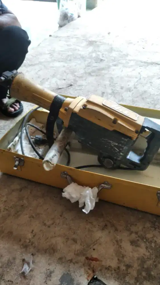 Jackhammer stemper kuda pemadatan