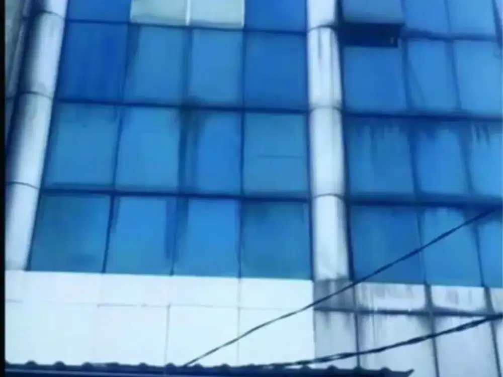 RUKO 5 Lantai Lokasi Strategis dekat Jalan Raya, Grogol, Jakarta Barat