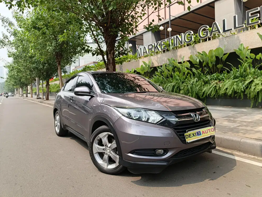(KM40000)HONDA HRV E AT 2019 NIK 2018 ISTIMEWA KM RENDAH