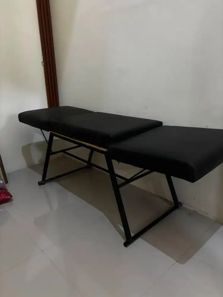 Bed Facial Bekas