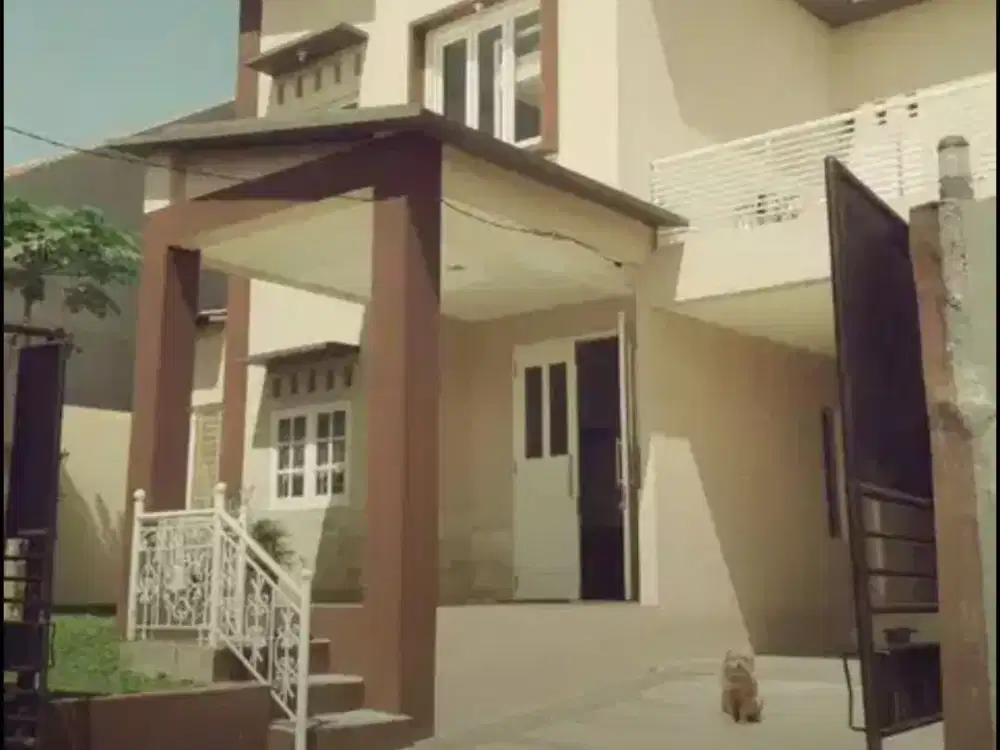 Rumah Mewah LT 240 m² di Wali Istana Jatibening – Harga Hanya Rp 3 M Nego!