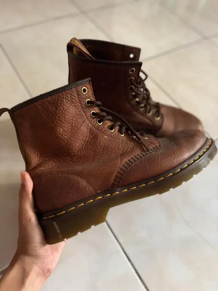 DiJUAL SEPATU DR MARTENS ORI