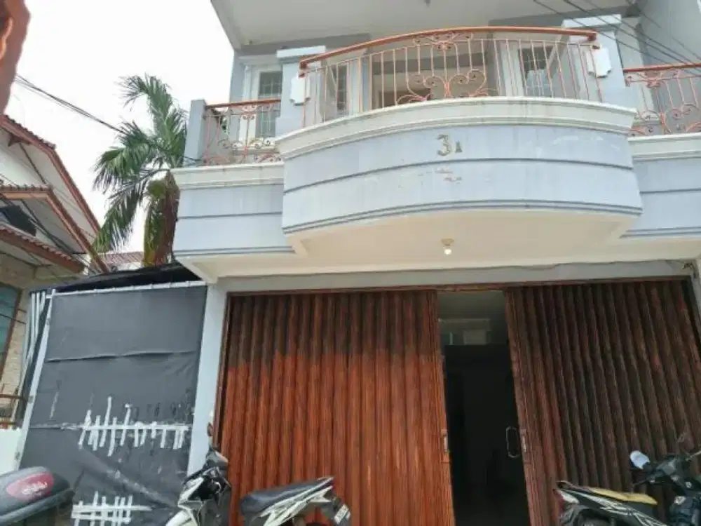 Sewa ruko 3 Lantai , Tomang . jakarta barat