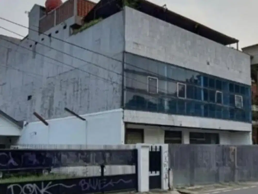 Mini Building 3 Lantai Lokasi Strategis Kemanggisan, Jakarta Barat