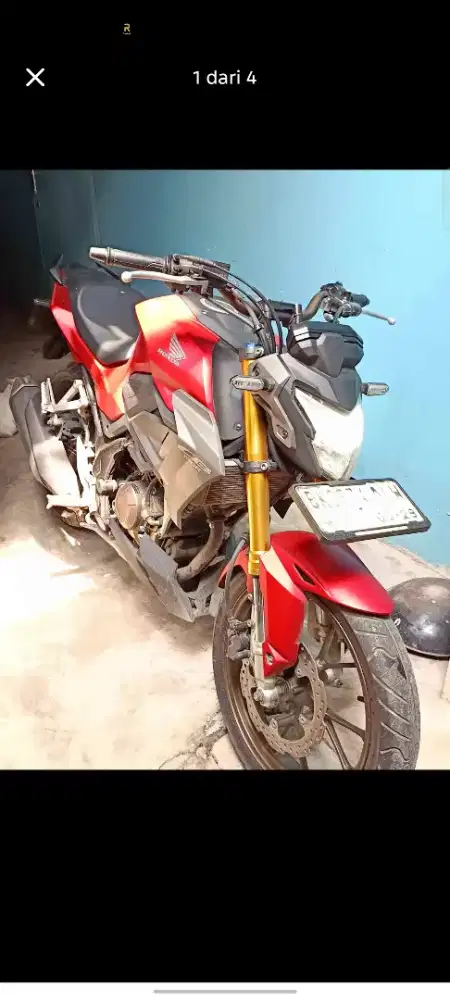 Honda CB 150R Merah Doff