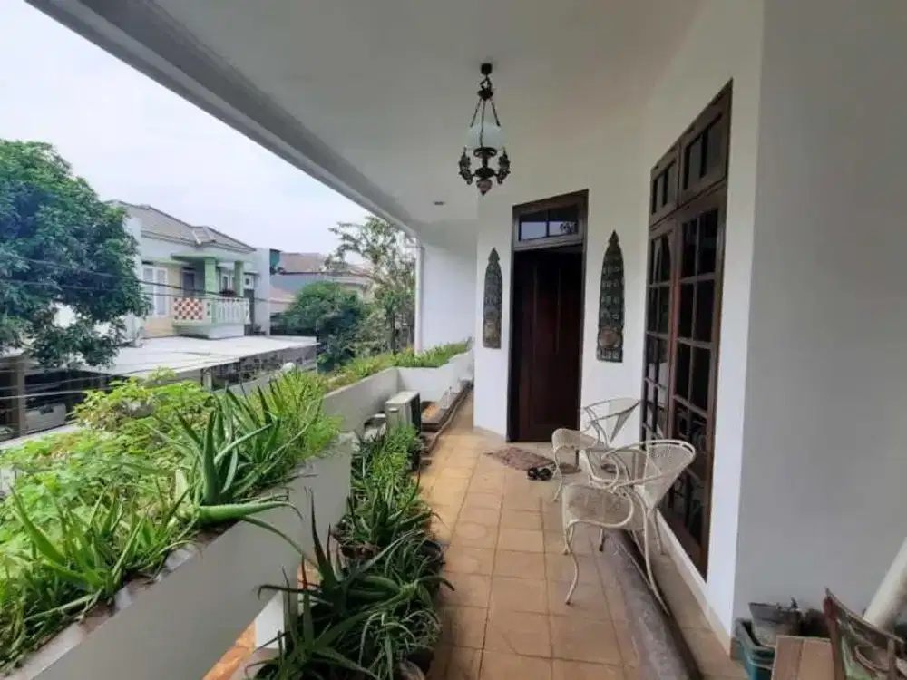 Dijual Cepat Rumah Siap Huni Komplek Taman Aries Jakarta Barat