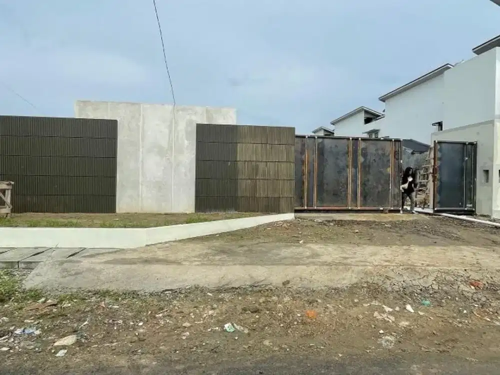 Rumah Mewah Ngumban Surbakti Ada Lapangan Basket