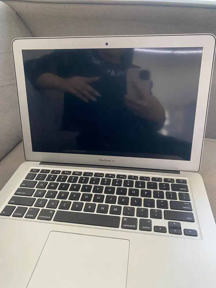 MacBook Air 2017 | Intel Core i5 | RAM 8GB | SSD 256GB