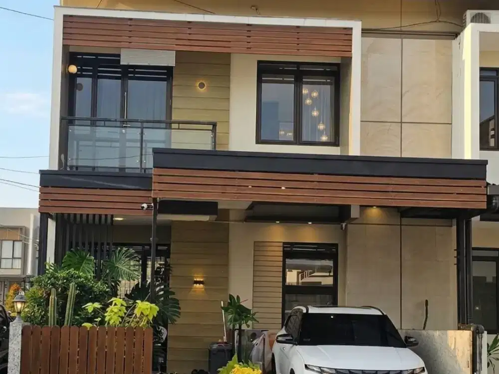 Akses Kilat Tol Pasteur! Rumah Modern Cantik dengan Private Pool dalam Komplek Eksklusif