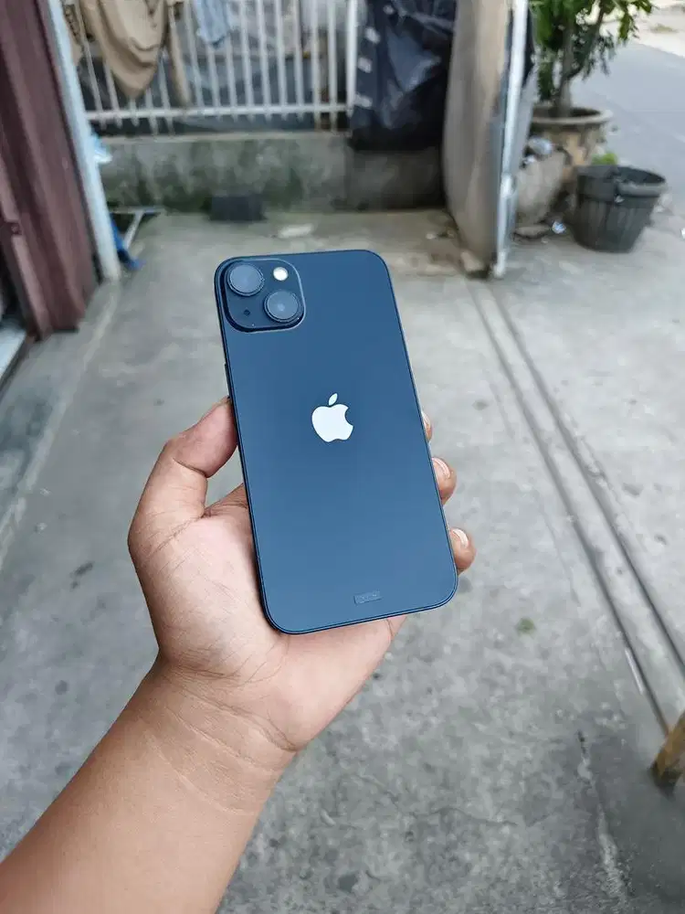 Iphone 13 128 (ibox) Garansi 7 Bulan