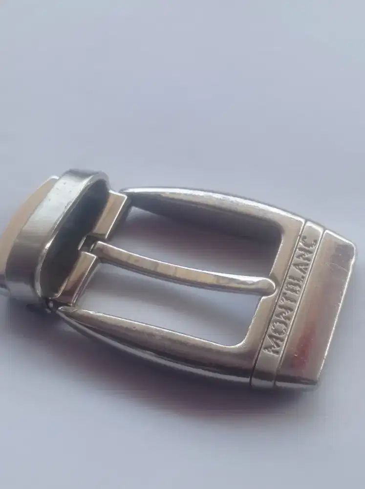 Gesper Merek : Mont Blanc